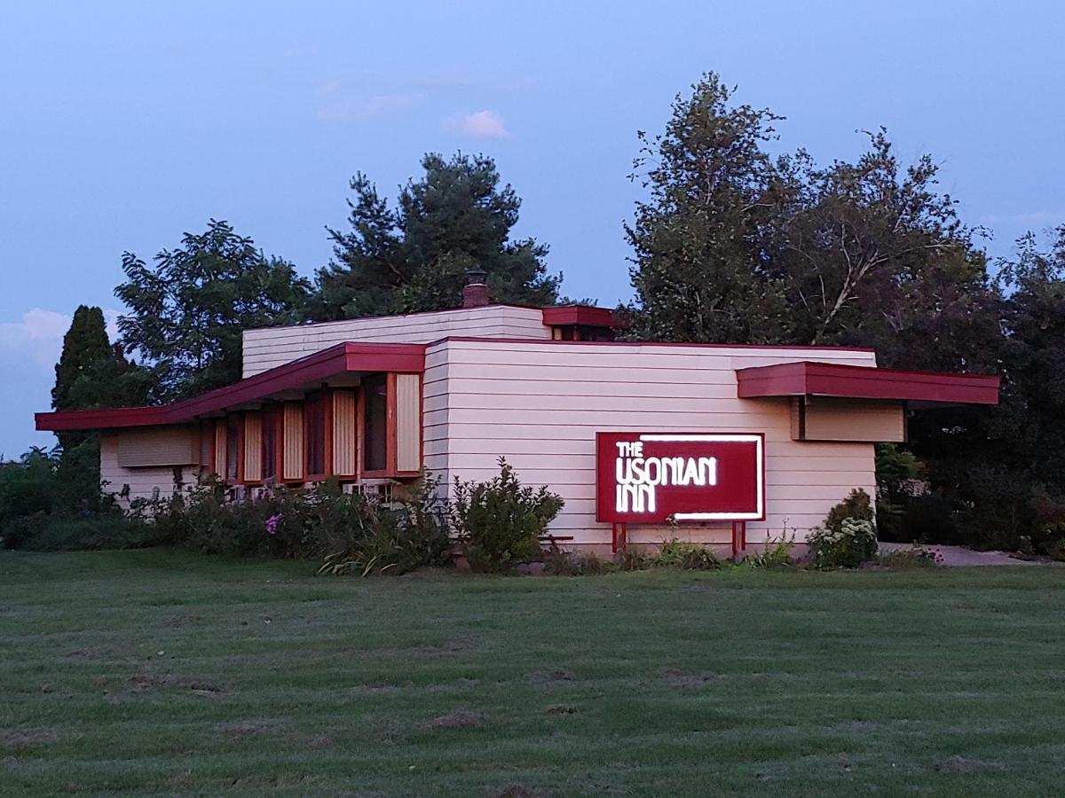 The Usonian Inn Llc Spring Green Esterno foto