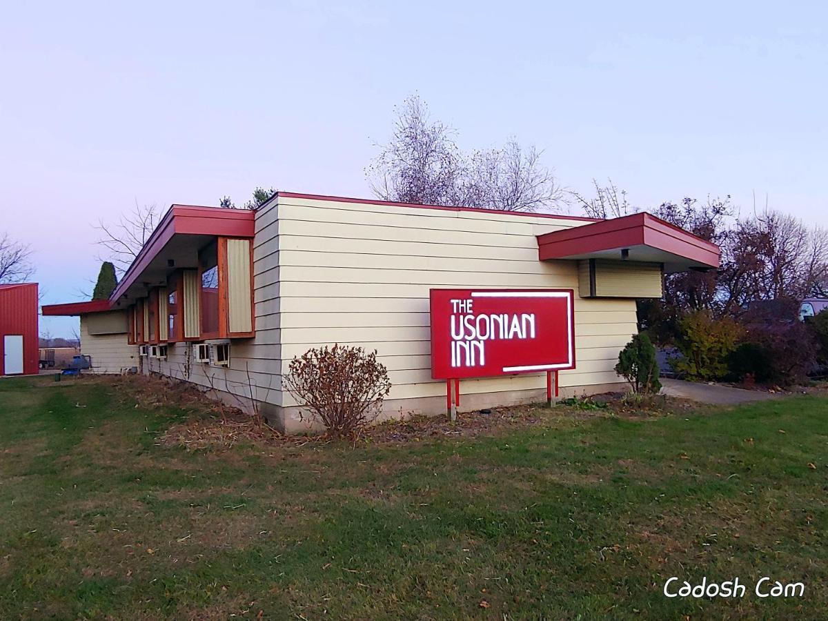 The Usonian Inn Llc Spring Green Esterno foto