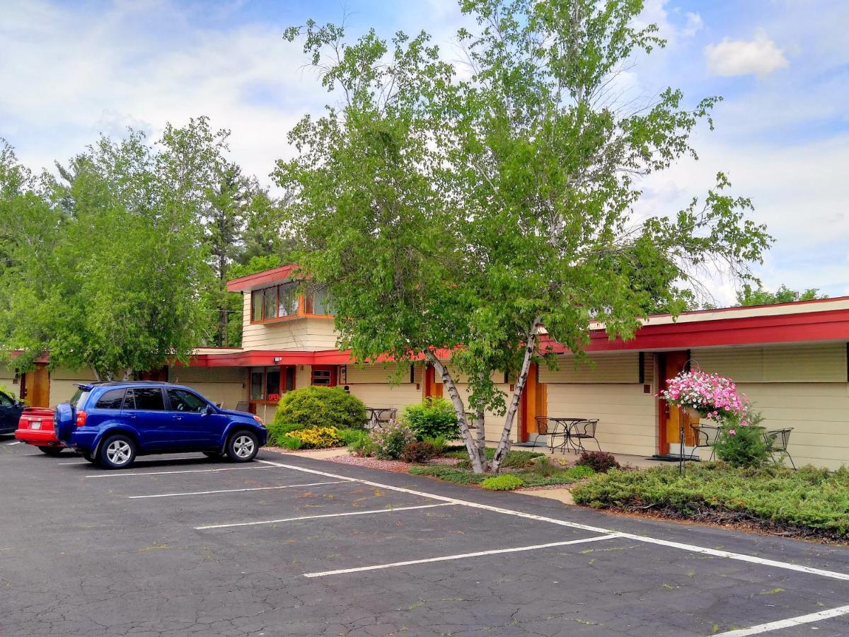 The Usonian Inn Llc Spring Green Esterno foto