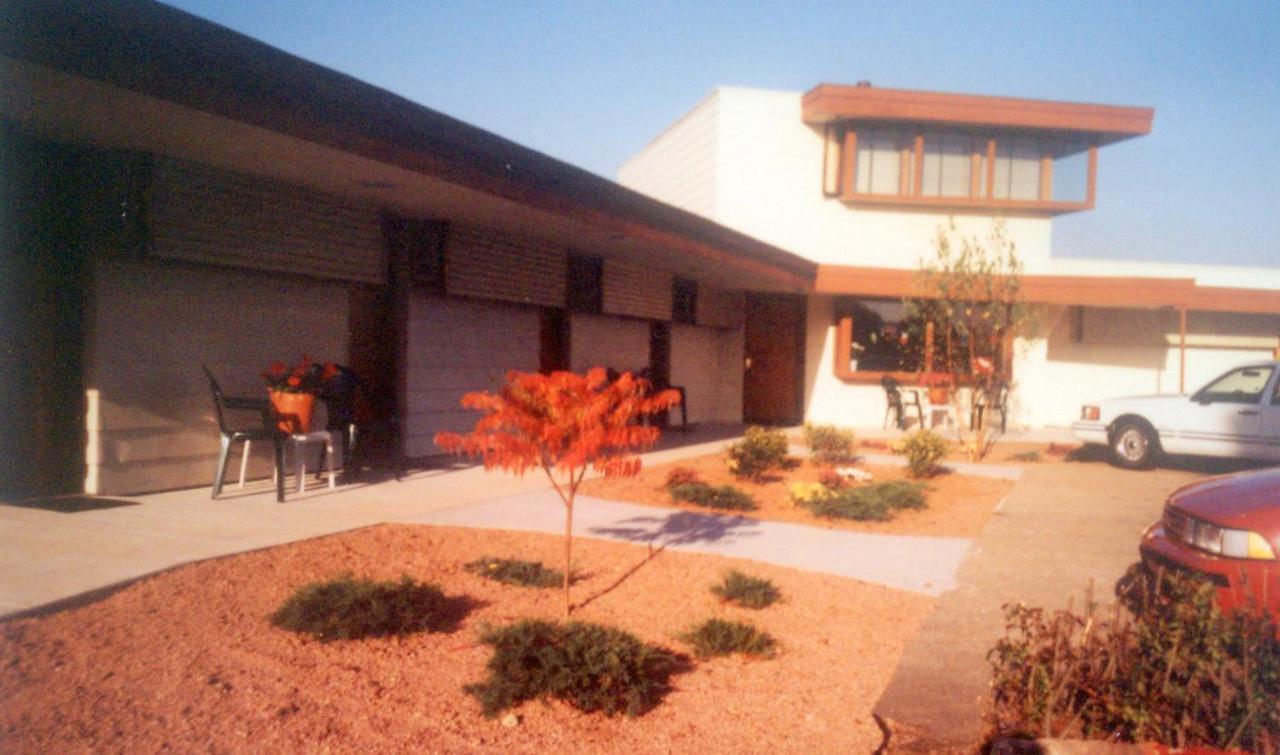 The Usonian Inn Llc Spring Green Esterno foto
